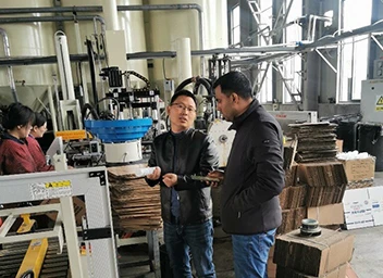 Un cliente vietnamita pas&oacute; por aqu&iacute; sin previo aviso