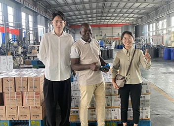 Un cliente vietnamita pas&oacute; por aqu&iacute; sin previo aviso