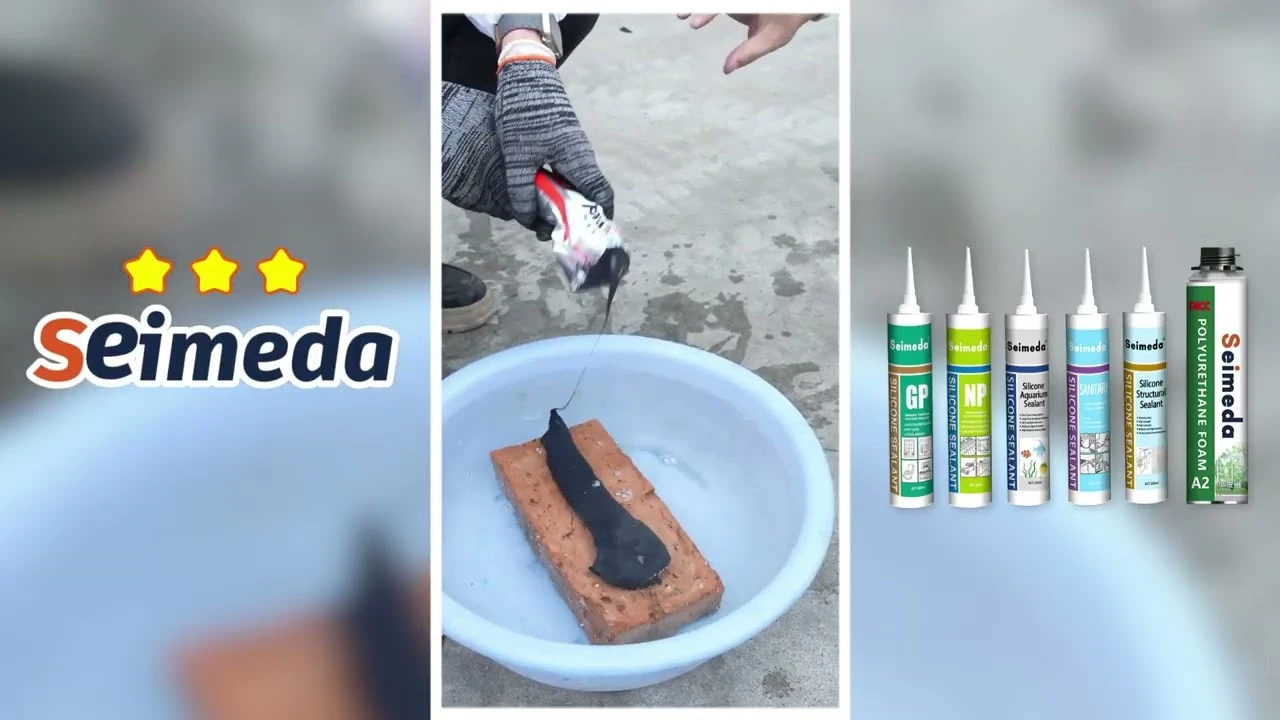 Sellador de silicona bajo sello de agua.